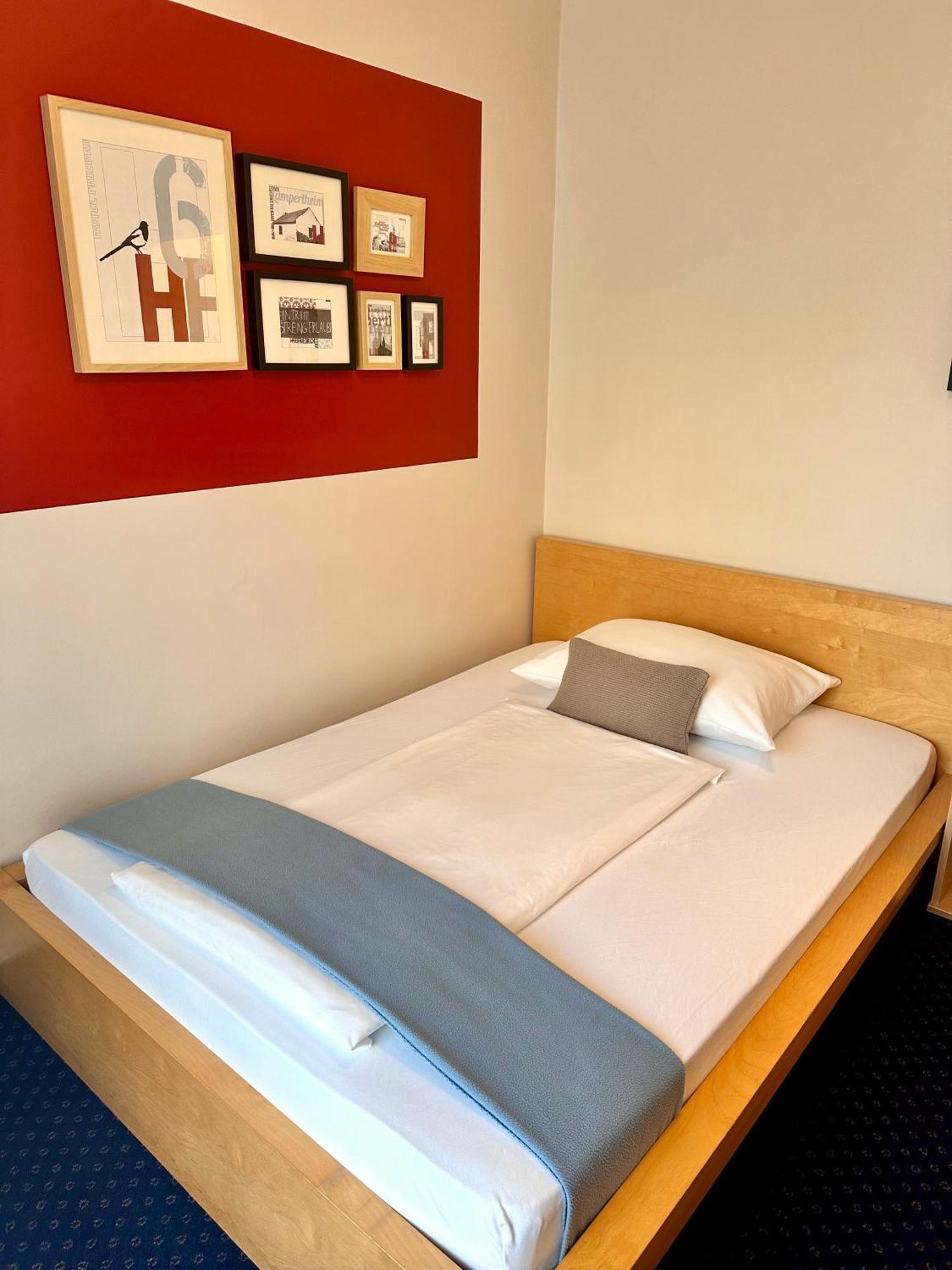Hotel Friedrichstrasse Lampertheim Buitenkant foto